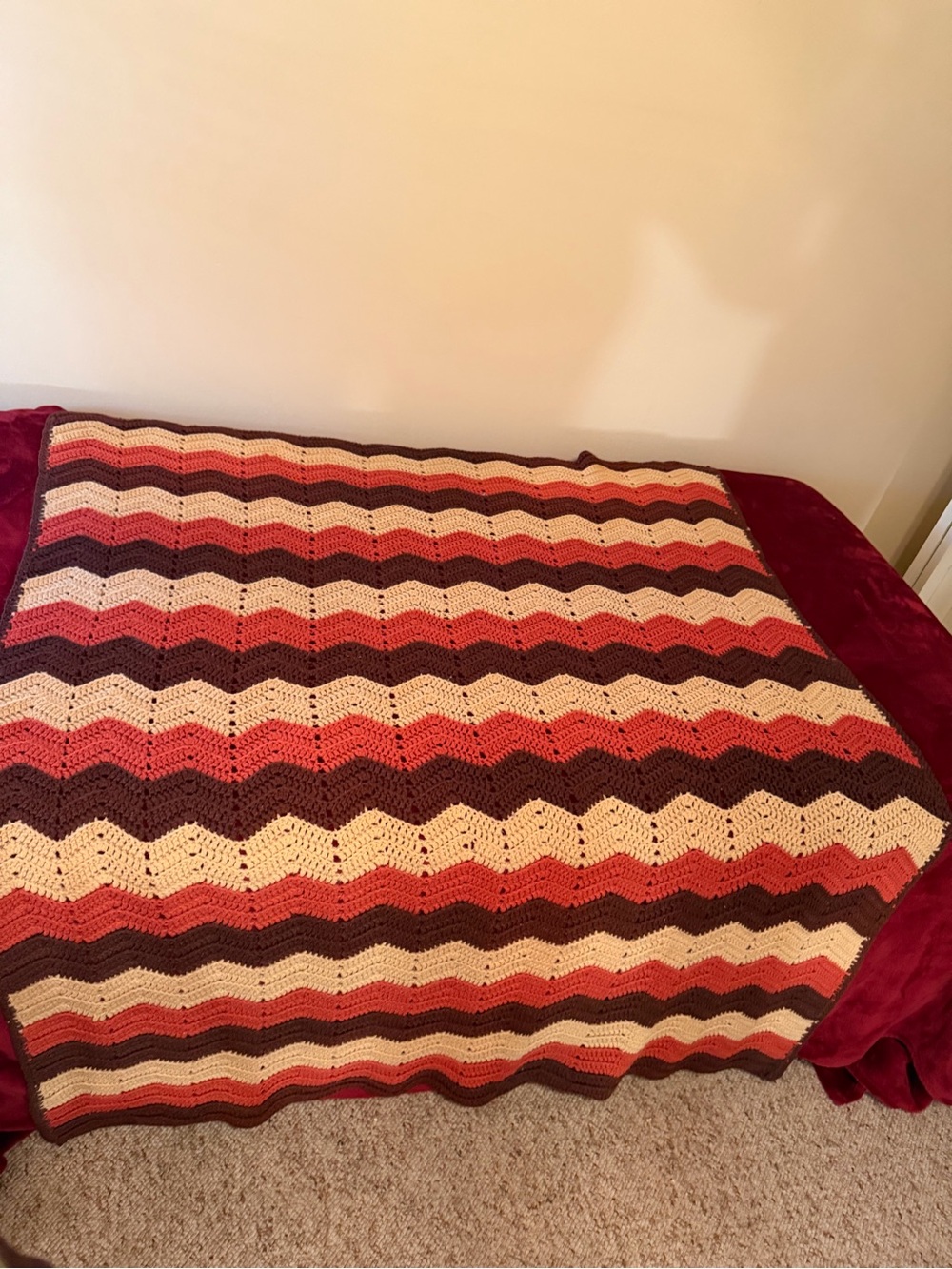 Vintage Handmade Crochet Chevron Ripple Blanket 1970’s